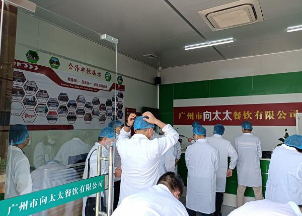 久久久www成人免费无遮挡大片