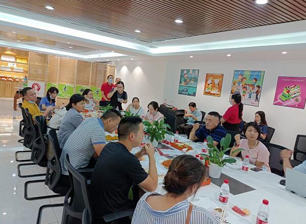 久久久www成人免费无遮挡大片